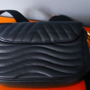 Cross body